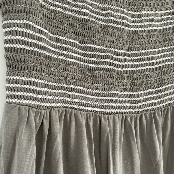 Bailey /44 Off the Shoulder Cinch Woman’s Top - Picture 4 of 5